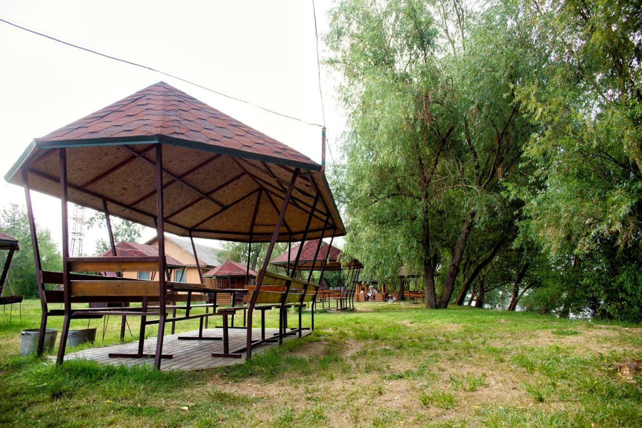 Holiday Park Dunay Kyslytsya Exterior foto